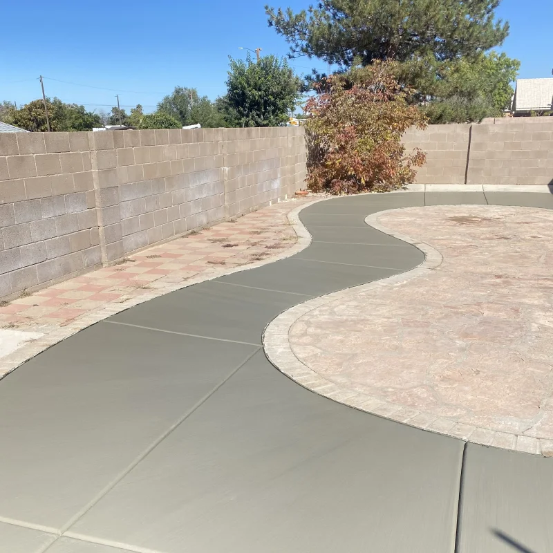 backyard curved walkway